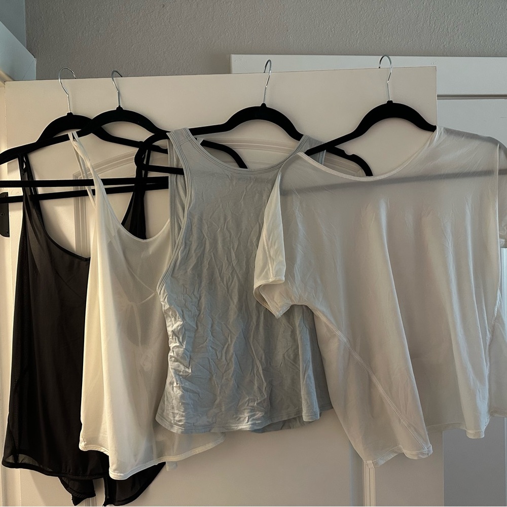 lululemon tank/shirt lot size 4/6 small - Picture 2 of 5